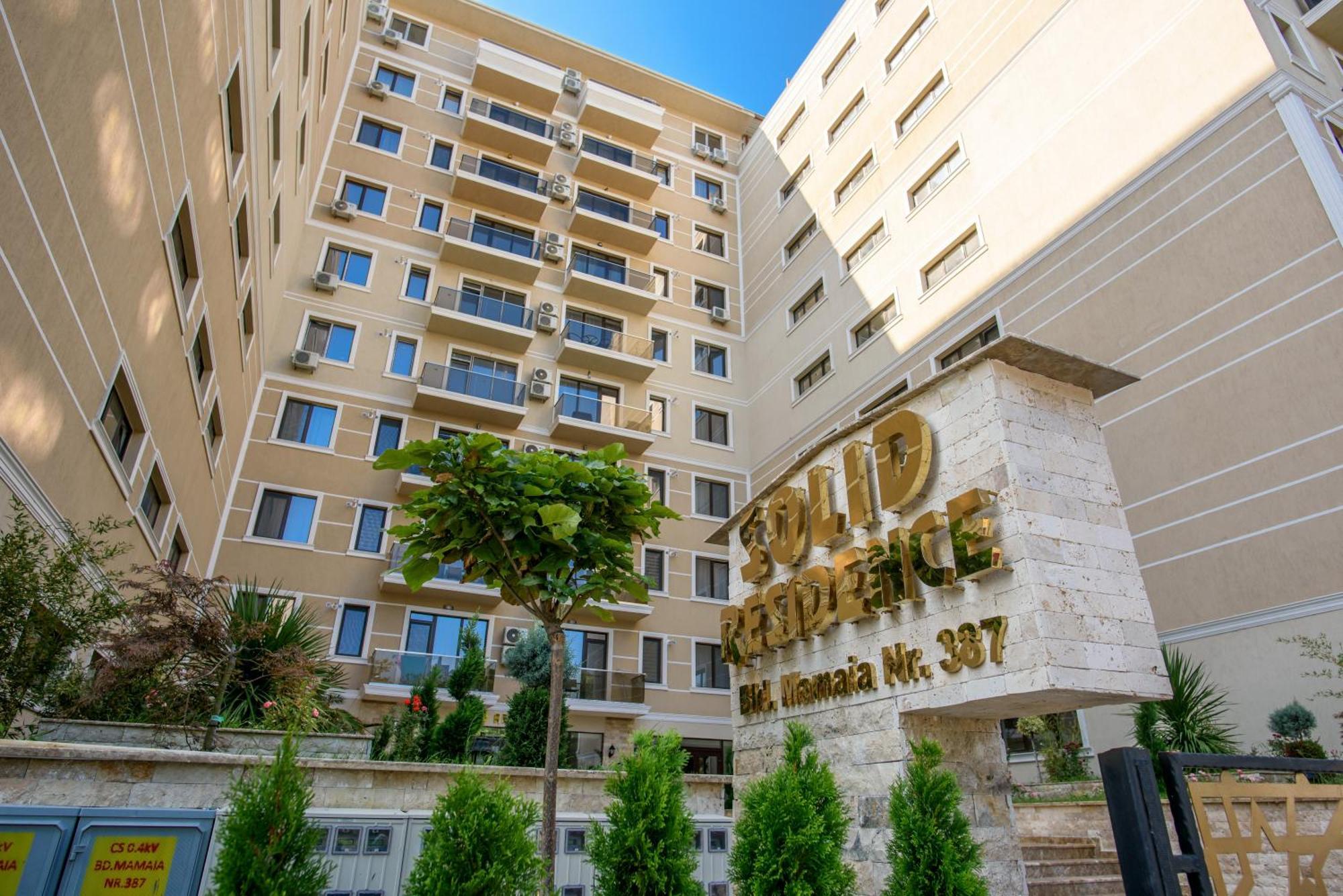 Solid Apartments Mamaia Eksteriør bilde